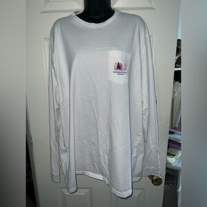 Vineyard Vines Men’s Nantucket Whale Long Sleeve Graphic Tshirt